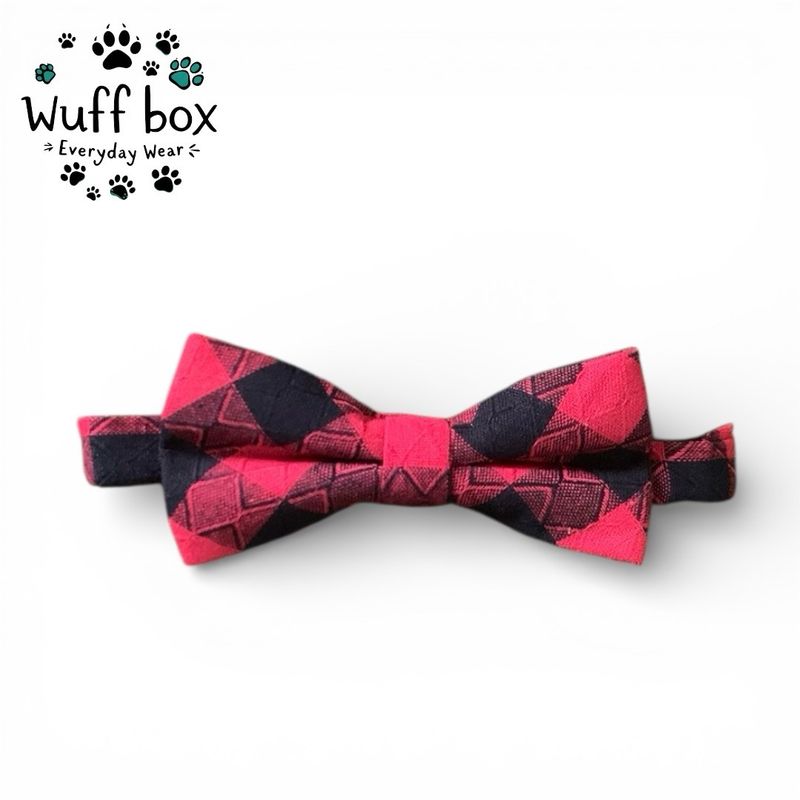 Red &amp; Black Plaid Bow Tie