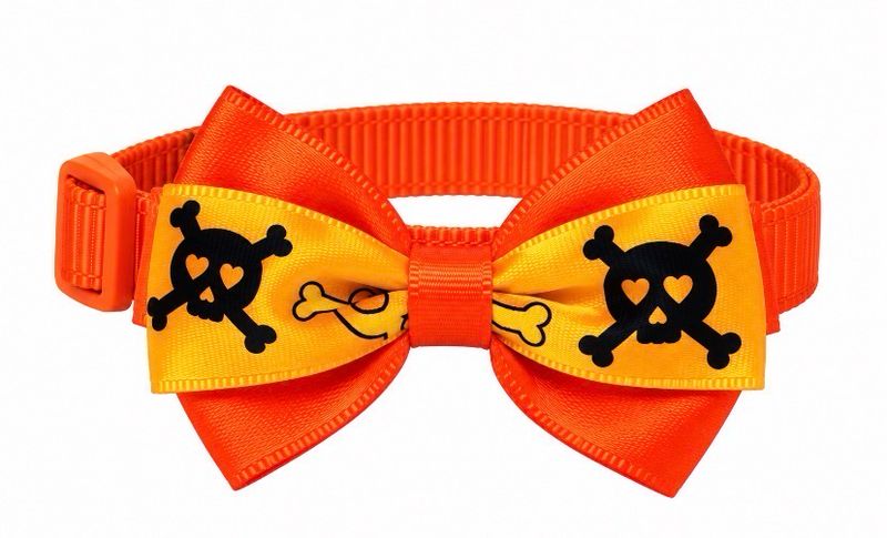Halloween Skull &amp; Crossbones Dog Bow Tie