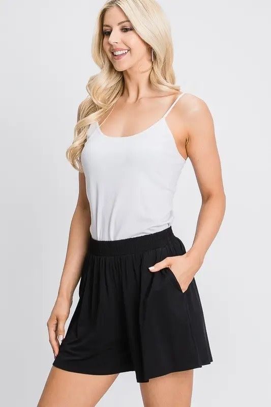 Casual Solid Shorts with Side Pockets