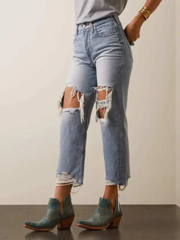 Woman's Ultra High Rise Tomboy Straight Jean