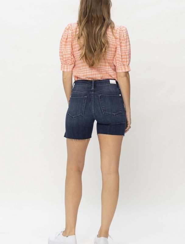 Judy Blue Mega Stretchy Mid Rise/Length Cut Off Shorts
