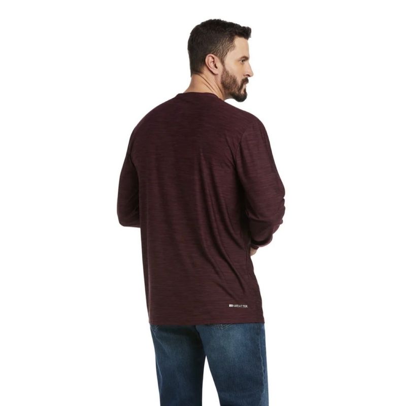 ARIAT MNS CHARGER LOGO LS TEK T-SHIRT