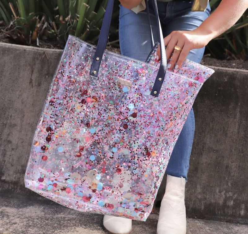 The Essential's Bucket Bag