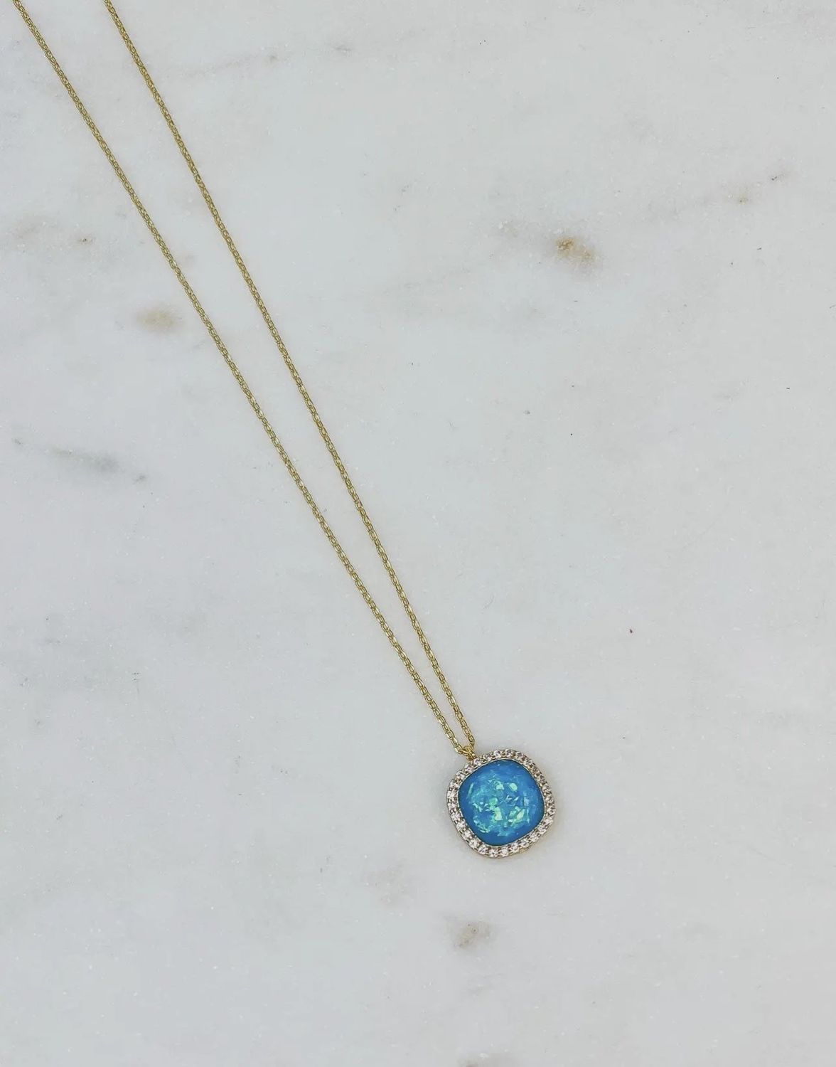 Gold Dipped Shimmering Stone Pendant Necklace