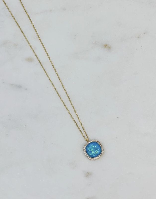 Gold Dipped Shimmering Stone Pendant Necklace