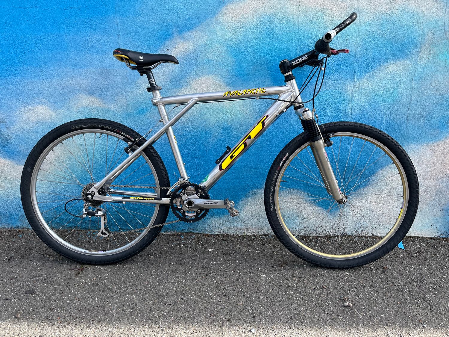 used GT Avalanche, chrome, medium