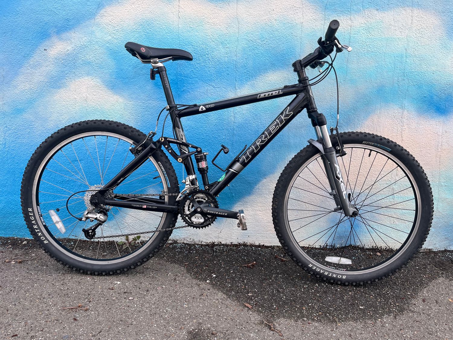 used Trek Fuel 70, black, medium