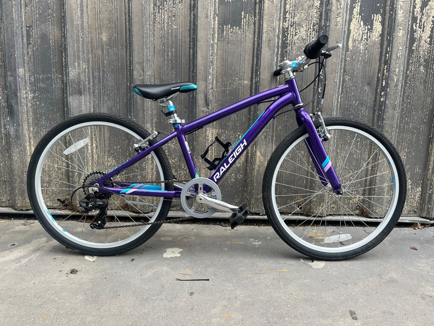 used Raleigh Alysa 24, purple