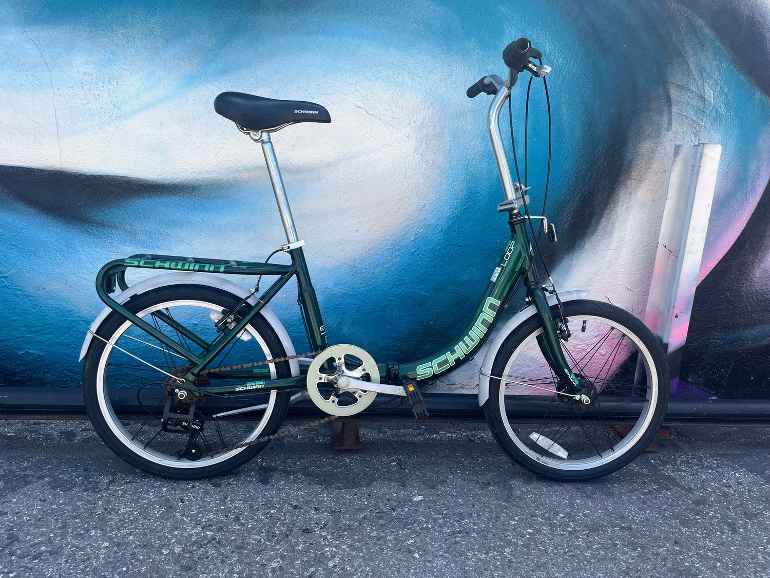 used Schwinn Loop, green
