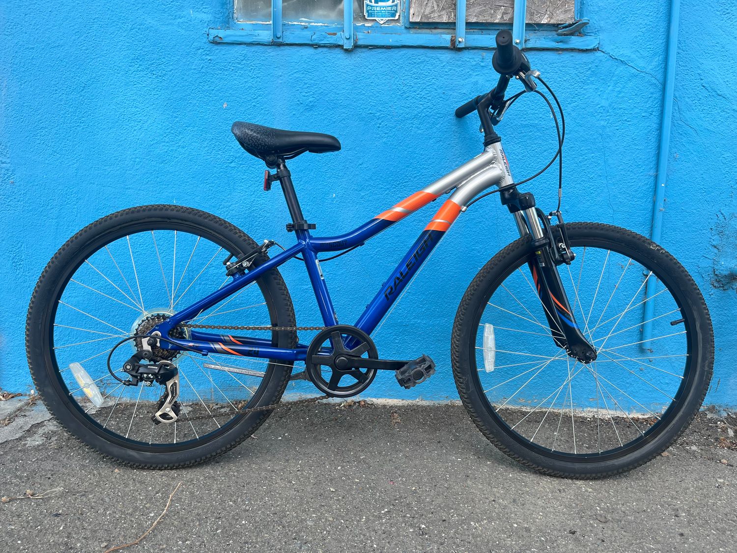 used Raleigh Mtn Scout, silver/orange/blue
