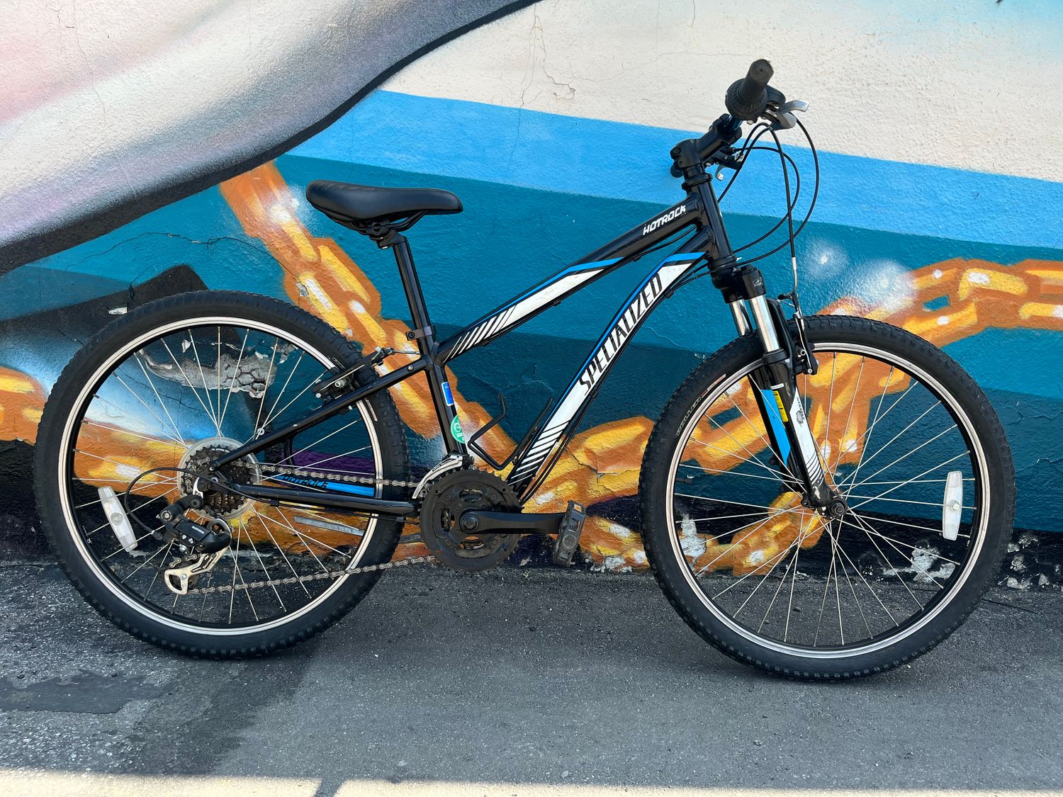 used Specialized Hotrock, black/white/blue, as-is