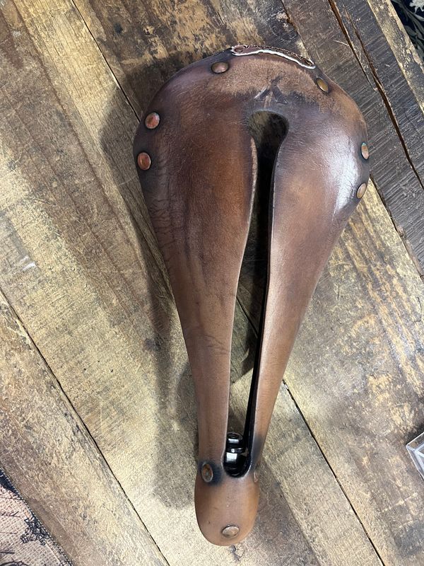 used Selle Royal Anatomica X1, oxblood copper