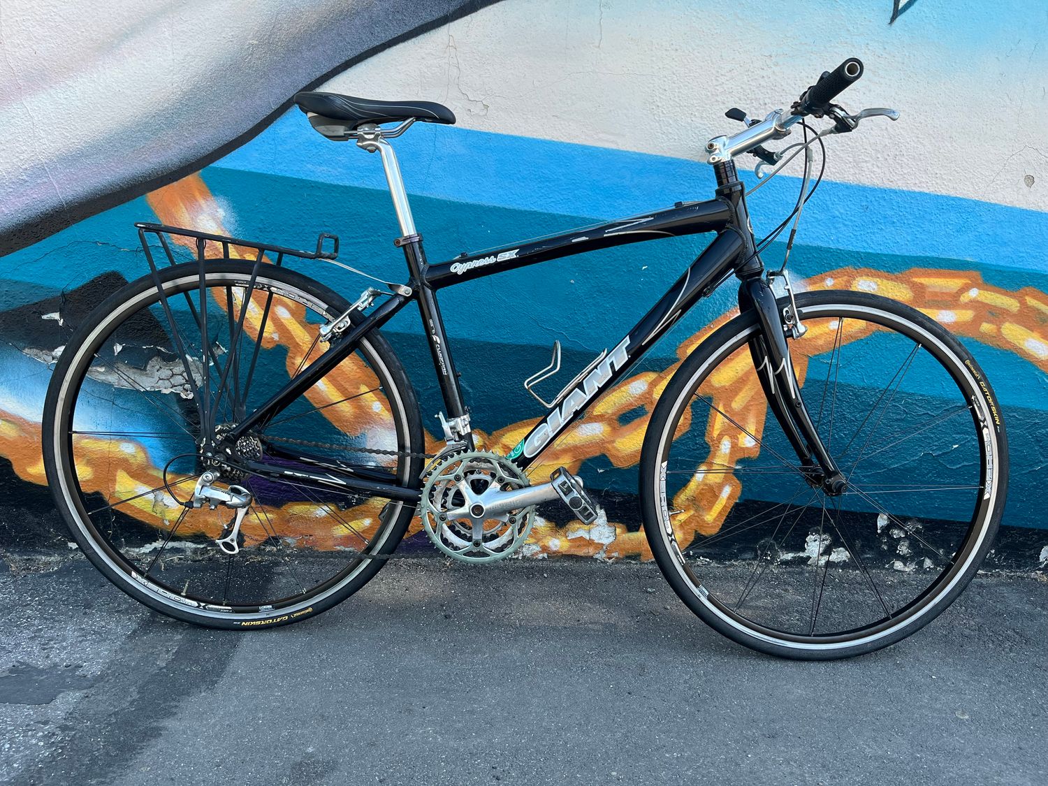 used Giant Cypress SX, black/silver, large