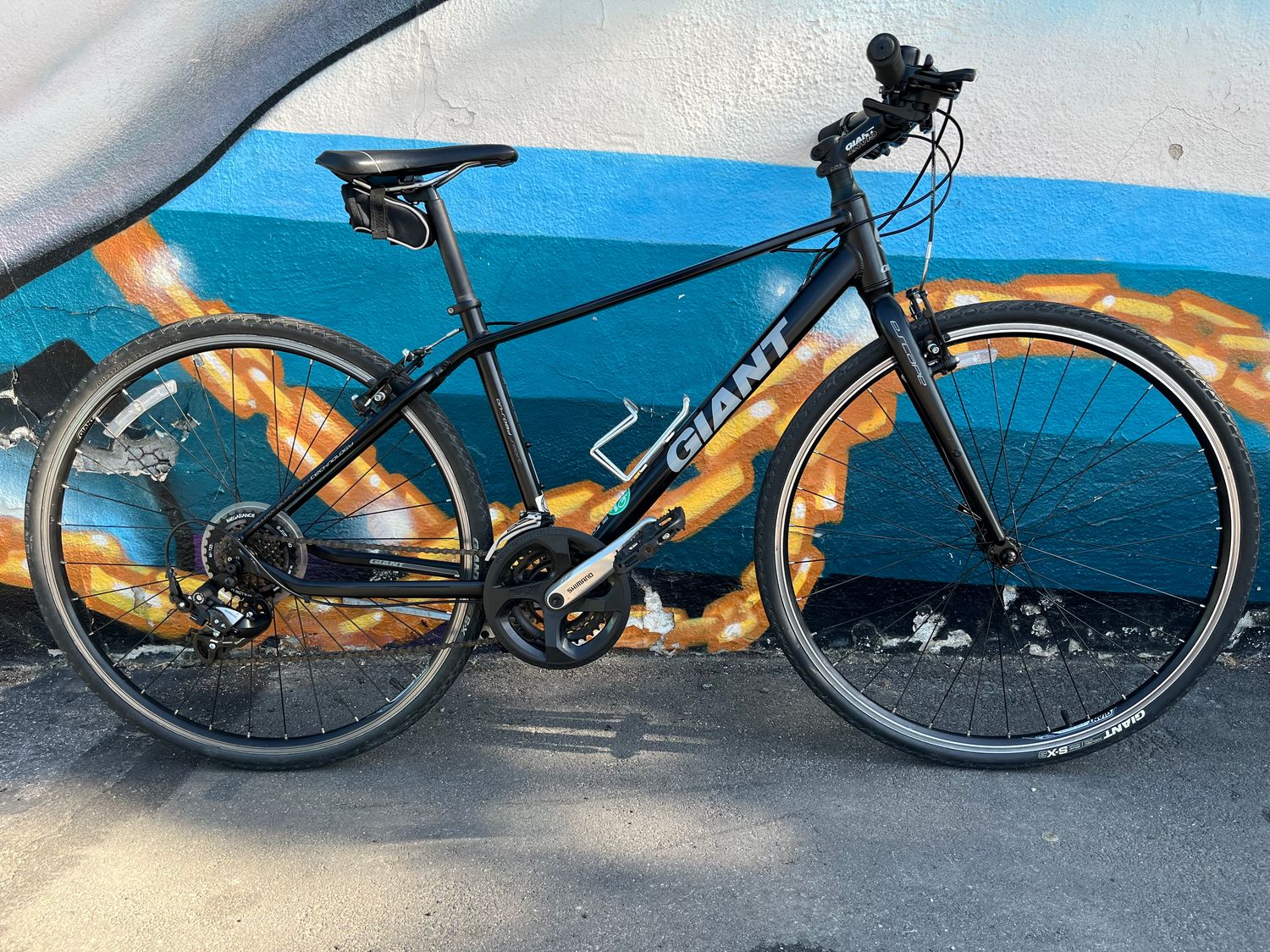 used Giant Escape, black/gray, small