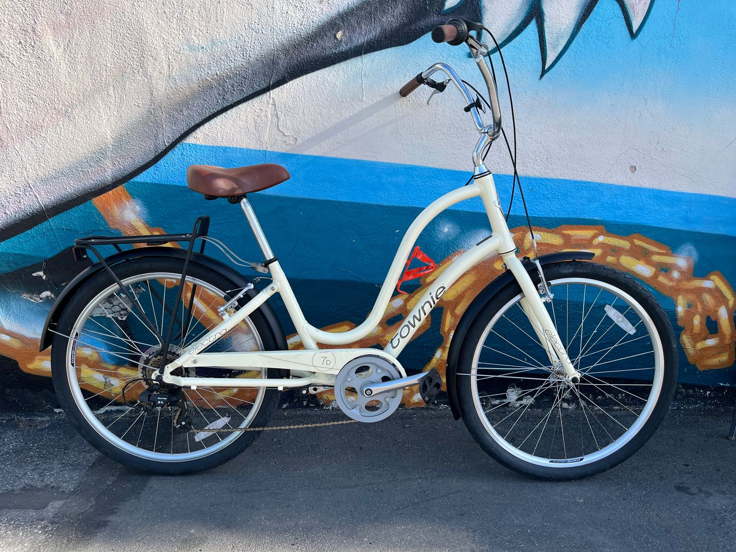 used Electra Townie 7-speed, cream
