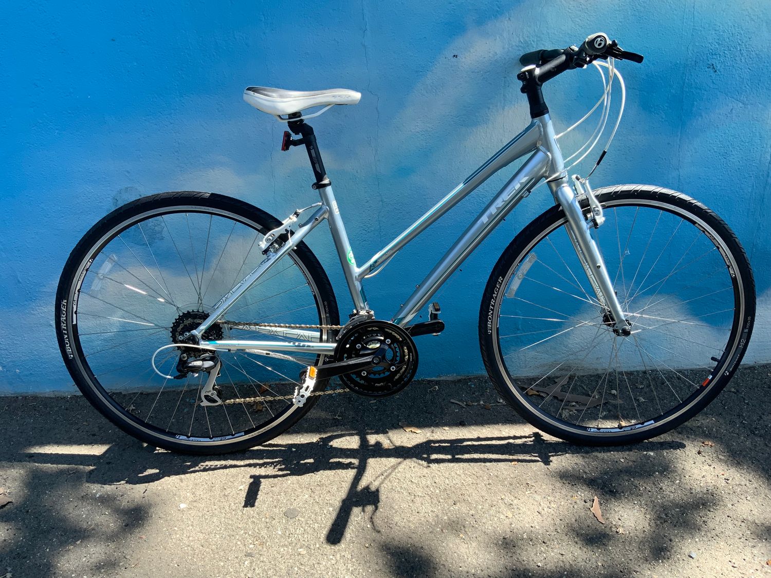Used Specialized Silver/Black Small 15&quot;