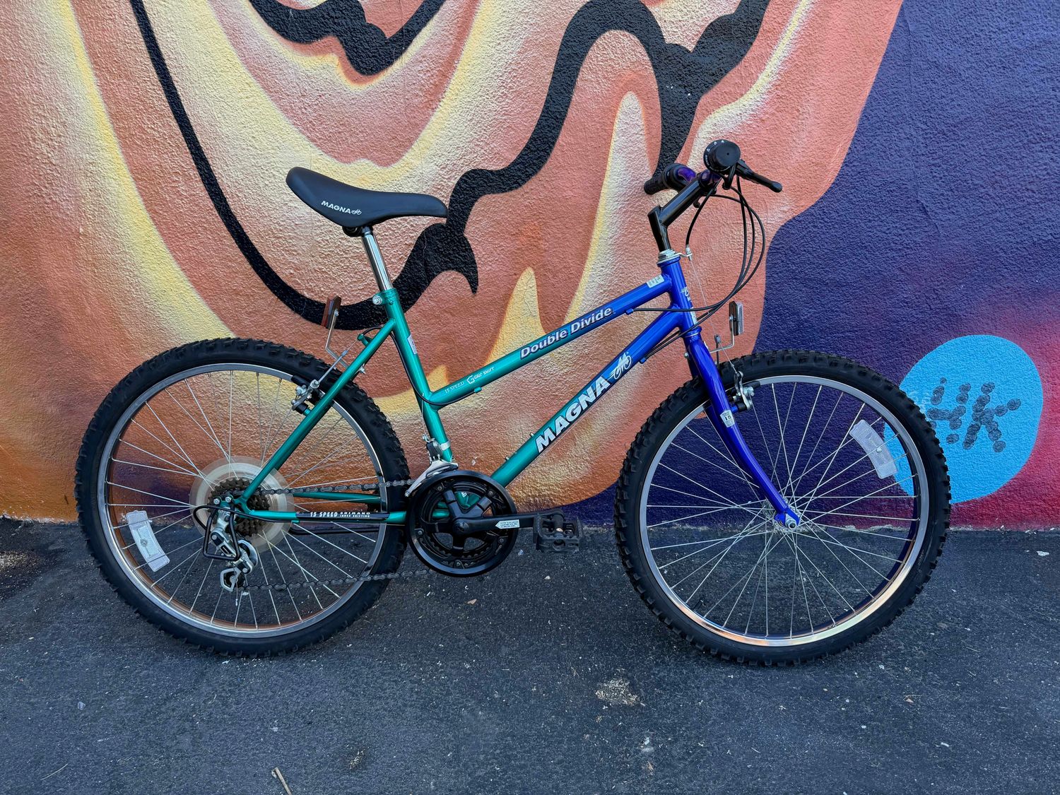 Used, MAGNA Double Divide, Blue / Green, 15&quot;,  As-Is