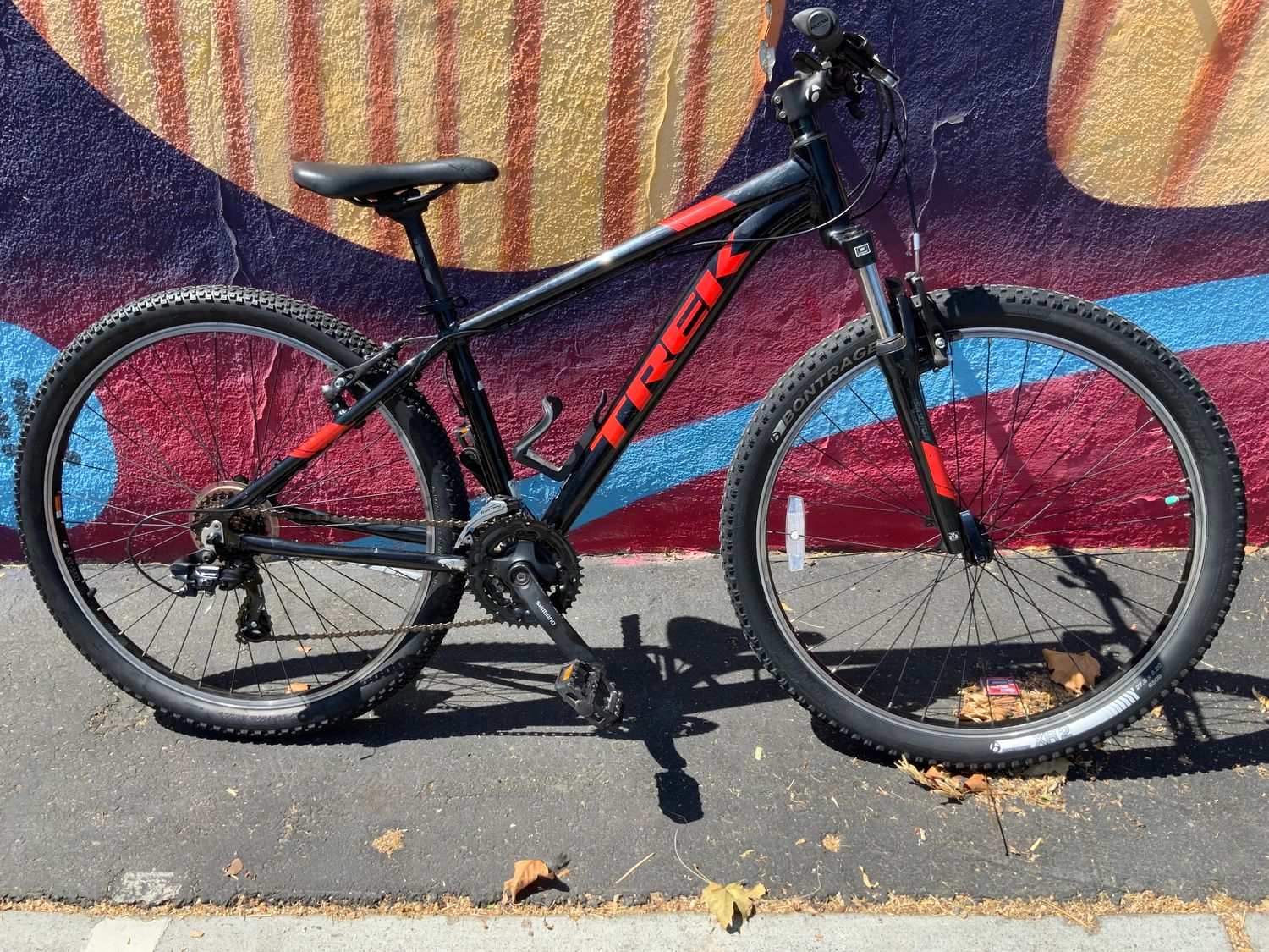 Used Trek Marlin Black MTB Medium