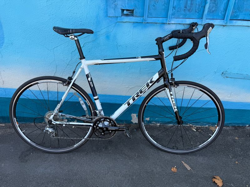 Used Trek One Series 1.5 White/Black Large 60cm
