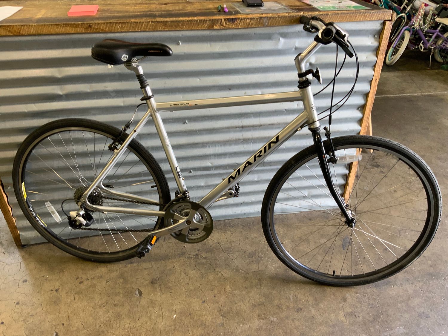 Used Marin Larkspur Silver 21&quot; Large