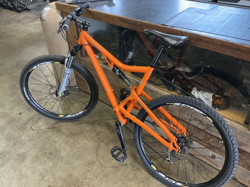 used Santa Cruz Superlight large orange