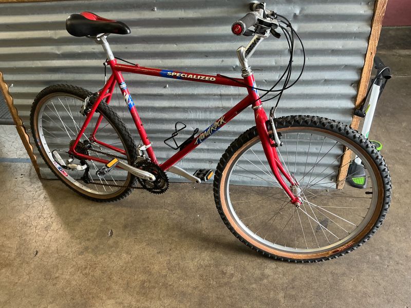 Used Vintage Specialized HARD ROCK Red Upgraded Large