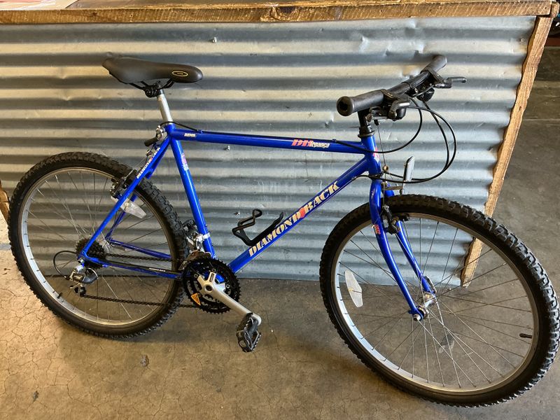 Used Diamondback Topanga MTB Blue Large