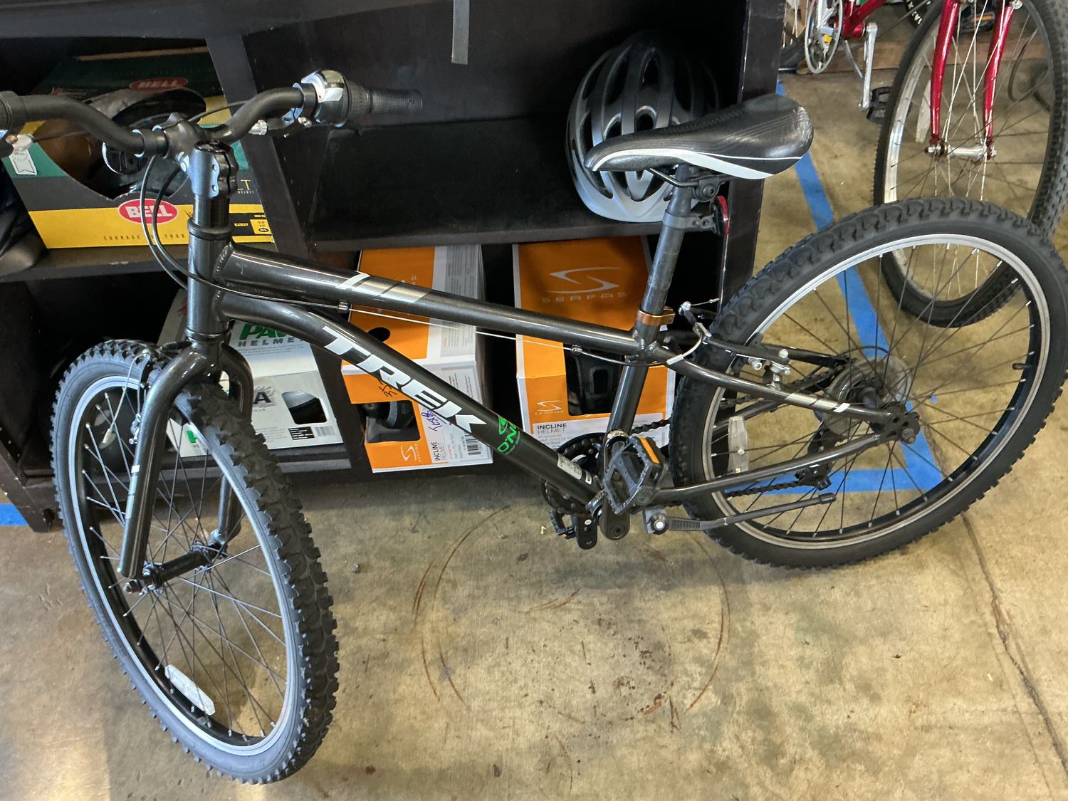 AS Is Trek Precaliber Grey Small MTB