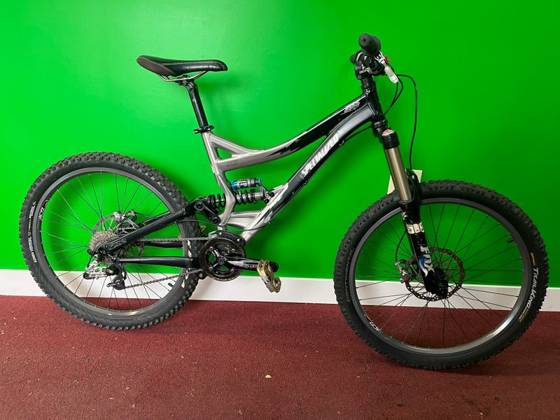 Used Specialized A1 Black 17in Small