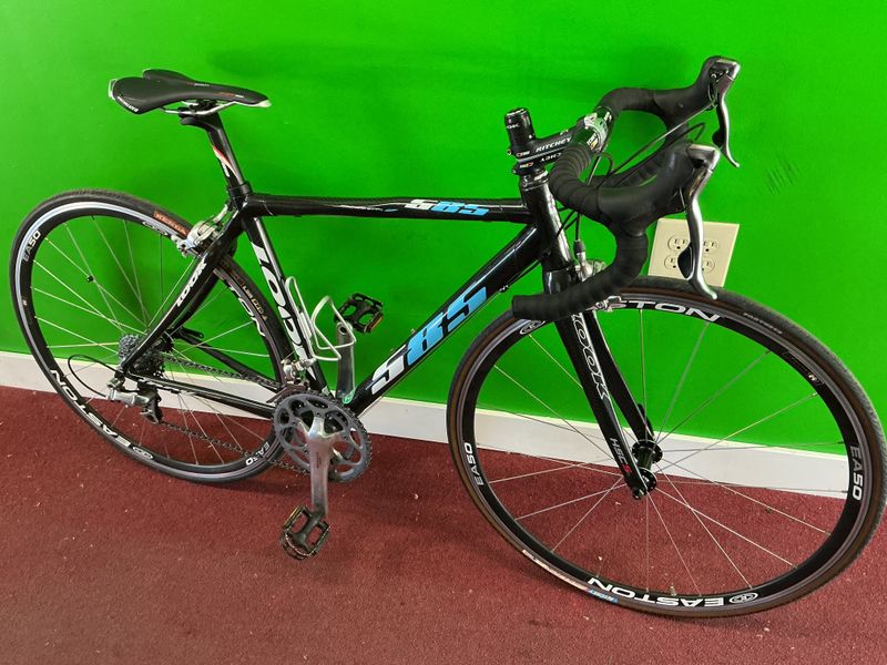 used Look 585 carbon xs 47/49cm