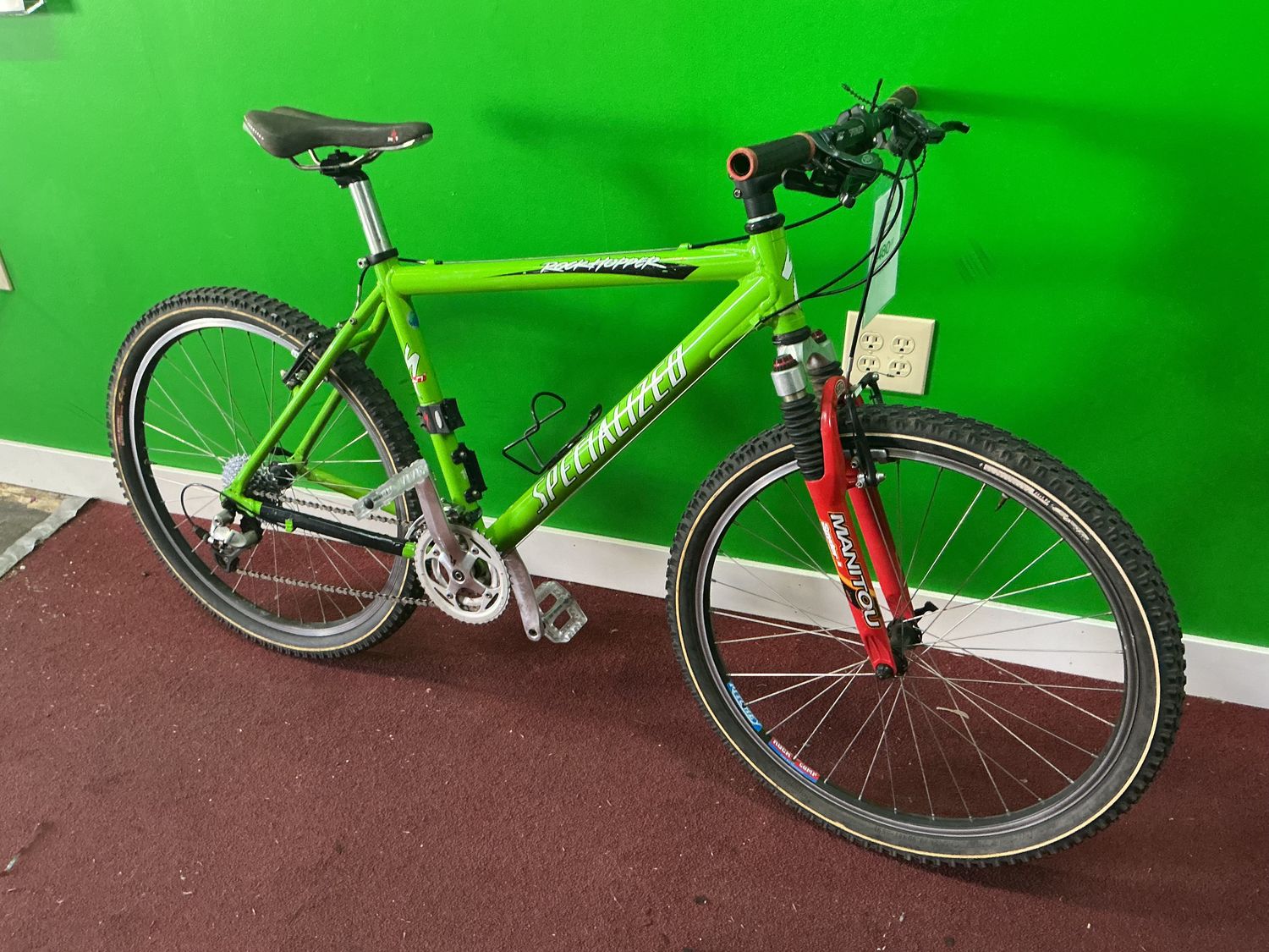 Used Specialized Rockhopper Green 19"