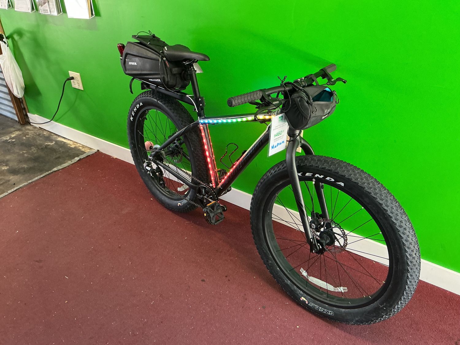 Used Fully Loaded Northrock XC00 Black 18"