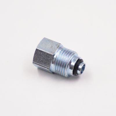 Power Steering Adapter: Late GM Box To Early Hose Fitting - 16MM 1.5  To 5/8-18 Female Inverted Flare (Steel) - (1 Fitting) - 11700