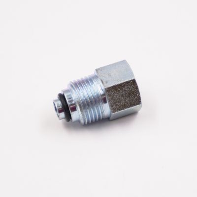 Power Steering Adapter: Late GM  Box To Early Hose Fitting - 18MM To 5/8-18 Female Inverted Flare- (Steel) - (1 Fitting) - 11710