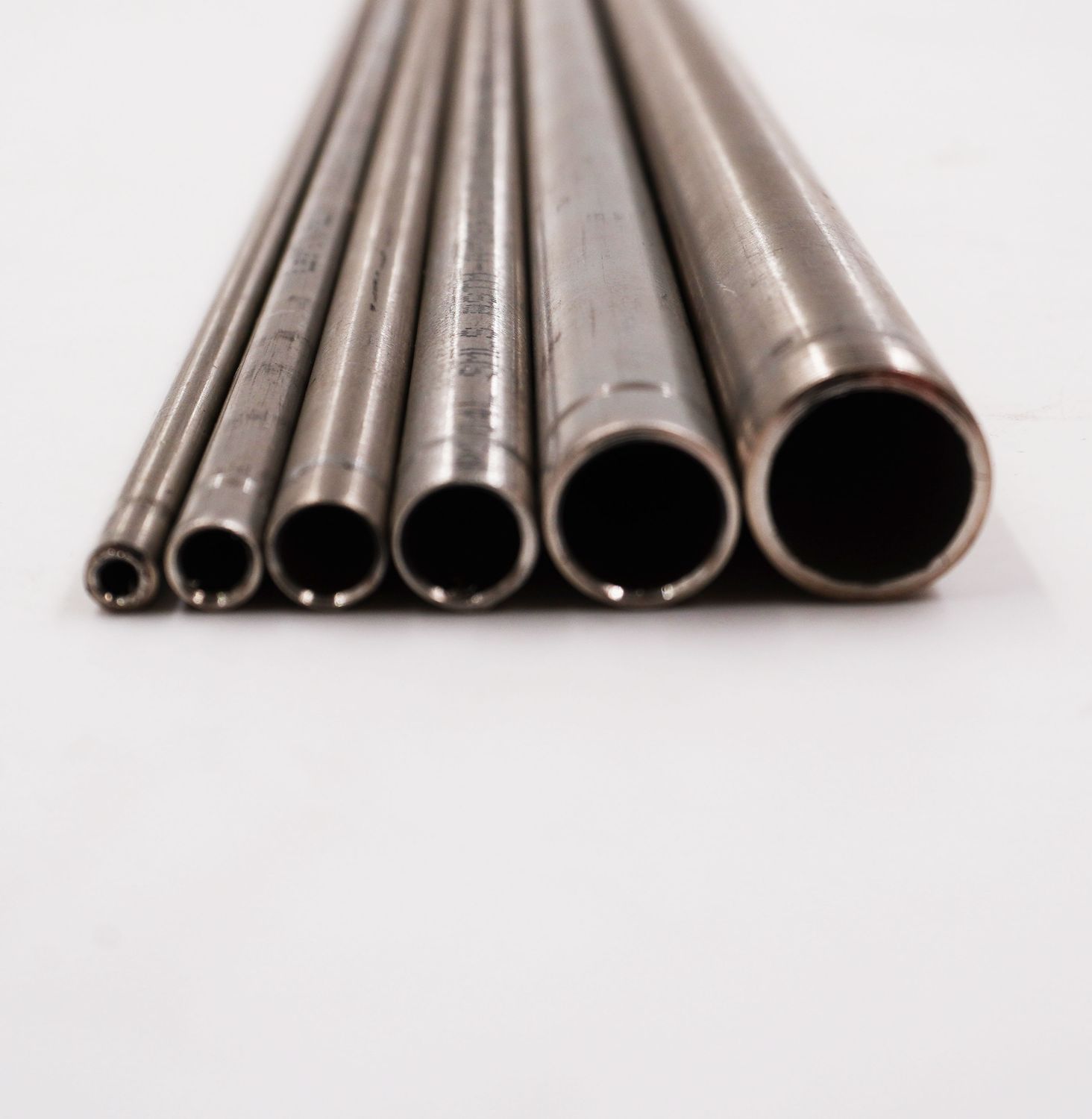 3/8 x .028 Stainless Straight Seamless Tubing - ASTM A-269 304 - Anealed - (Per Foot - Maximum 7&#39;) - 100-38