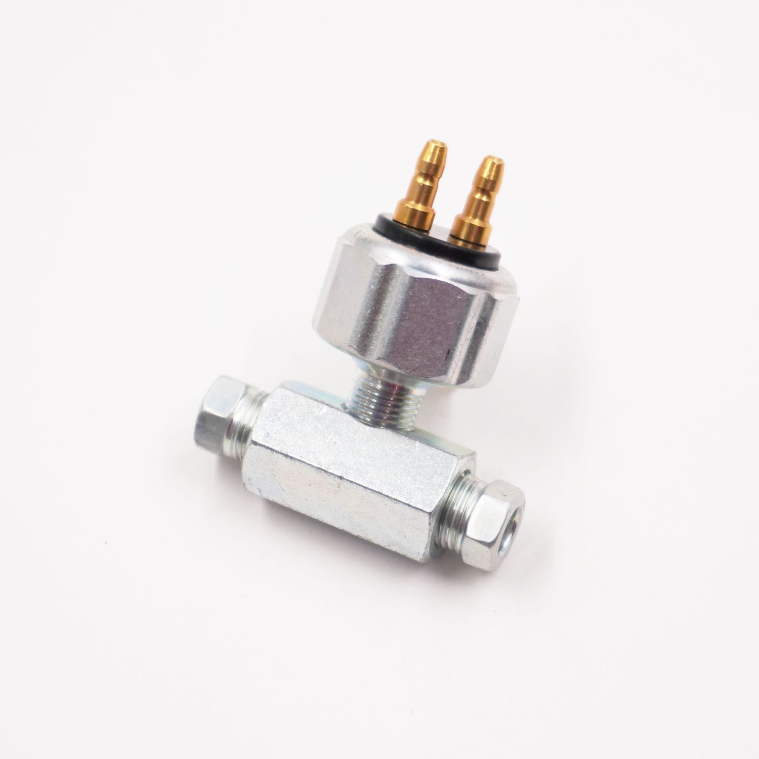 Low Pressure Brake Light Switch With 1/4 Famale Inverted Flare Tee &amp; Tube Nuts- 1030