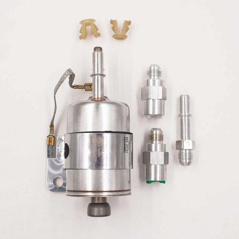 GM LS Fuel Filter/Regulator Kit - (Includes WIX 33737) - 5865