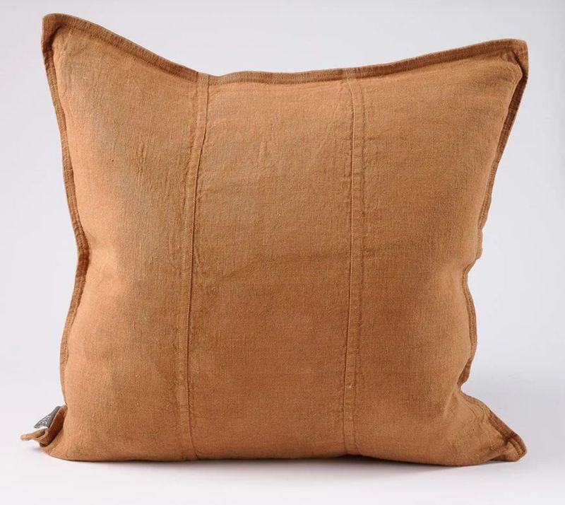 LUCA LINEN CUSHION - NUTMEG 20X20