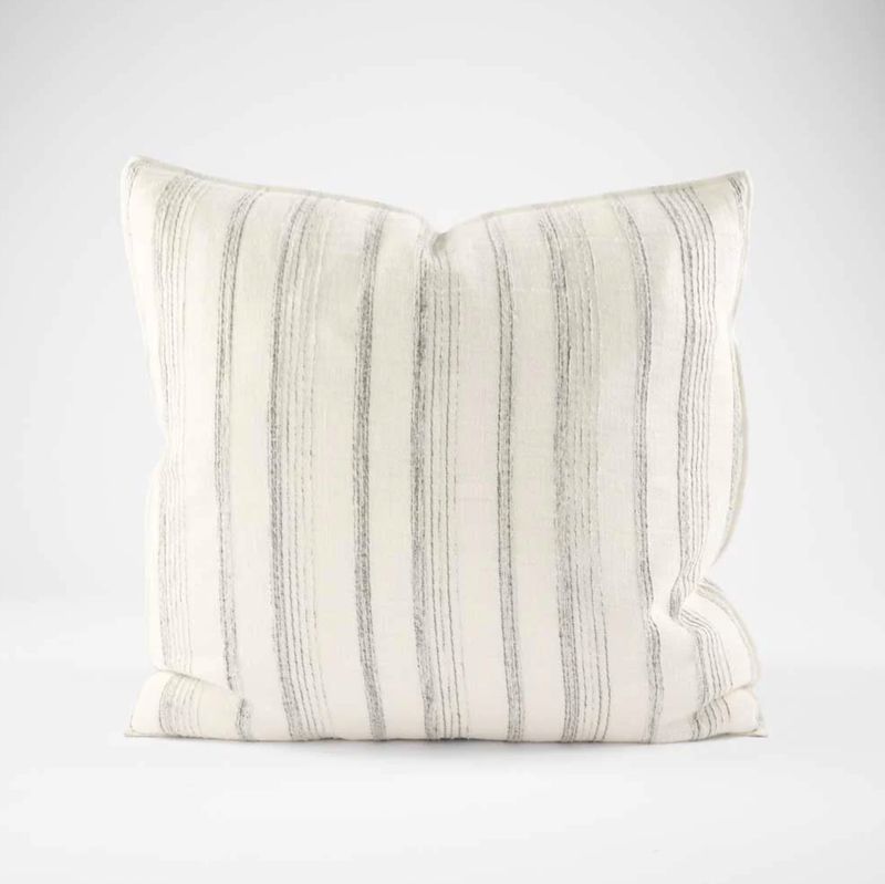 ALEC LINEN CUSHION 20X20