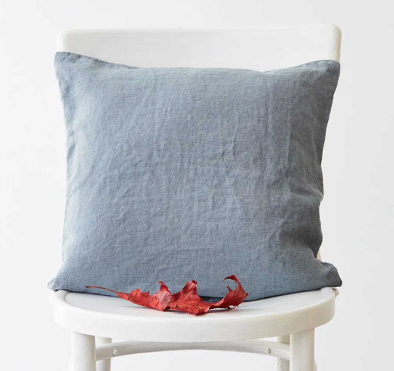BLUE FOG LINEN CUSHION 20X20
