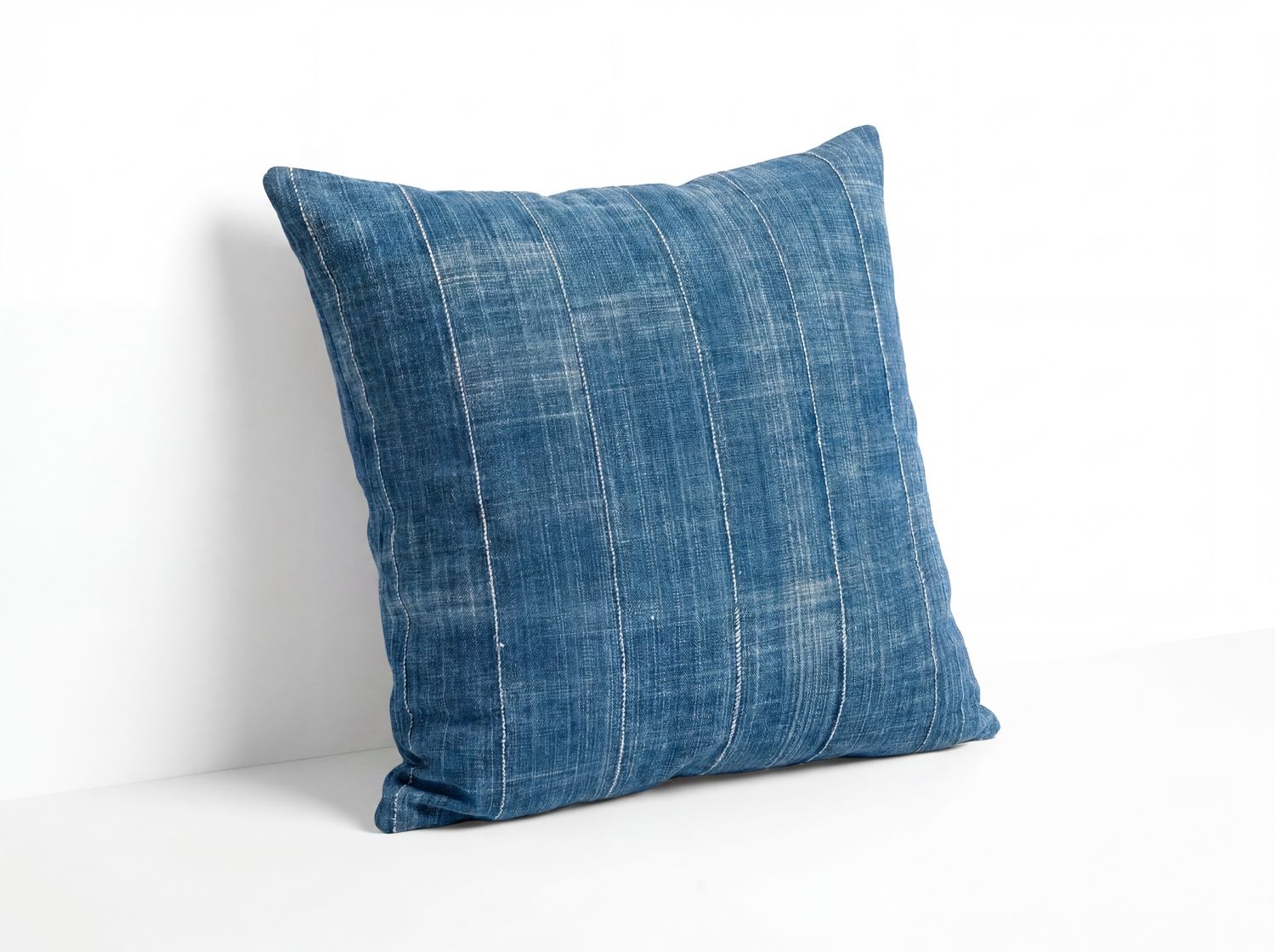 INDIGO CUSHION SQUARE