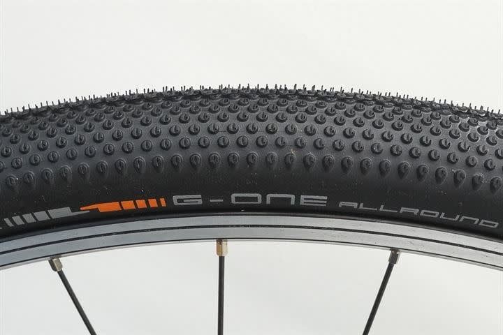 Schwalbe G-One UltraBite, 700 x 45c (45-622), Black, Super Ground, Tubeless Easy, Evolution, Addix, Folding