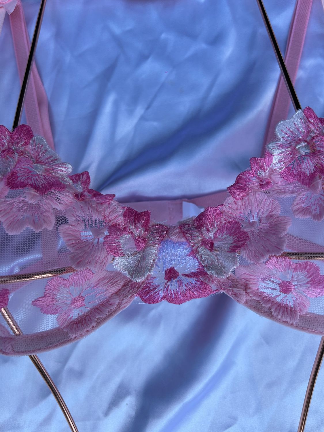 Pretty in Pink 2 Piece set!