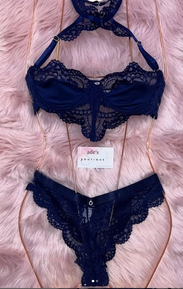 Navy blue lingerie set with choker