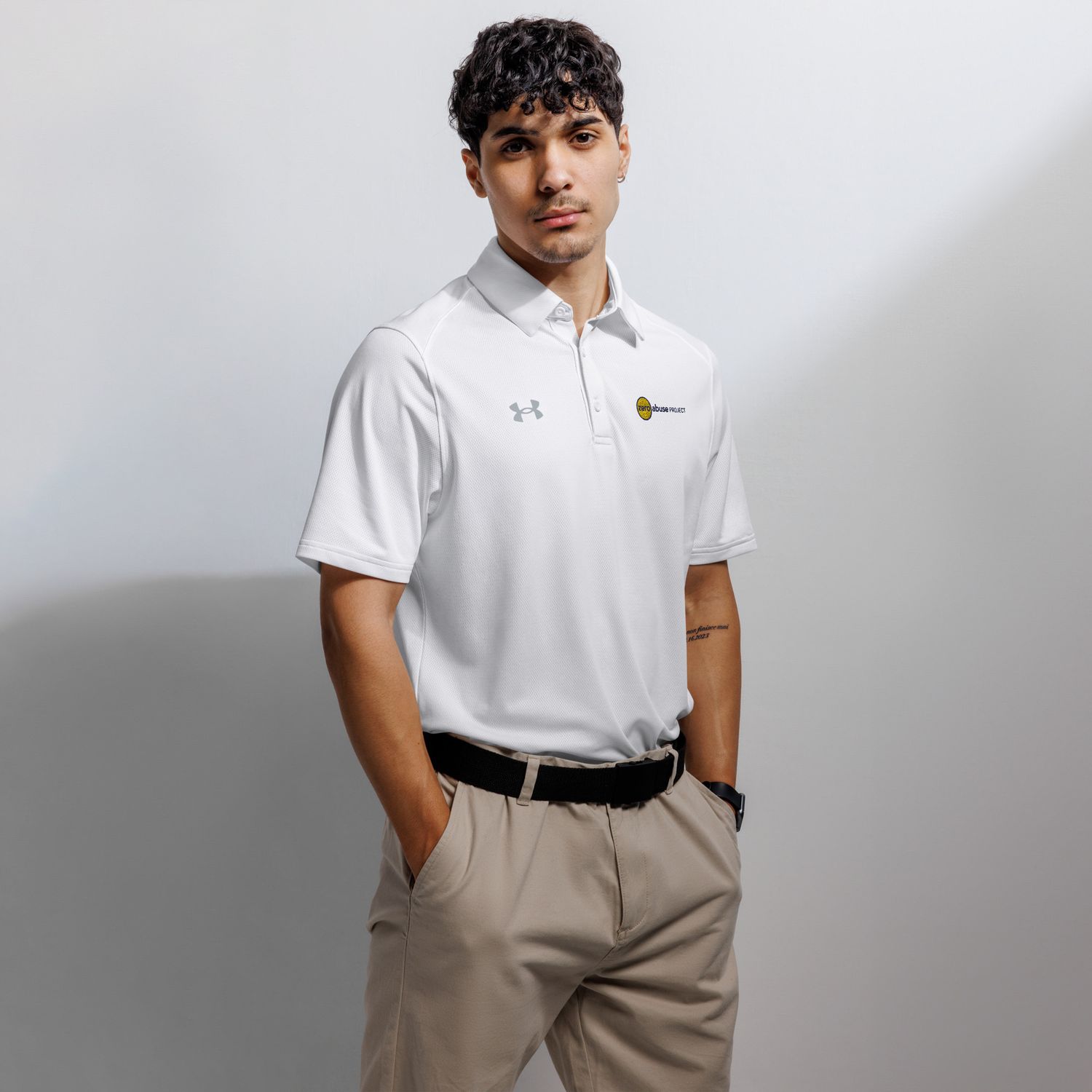 Under Armour® Men&#39;s Polo (White)