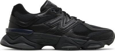 9060 Triple Black Leather