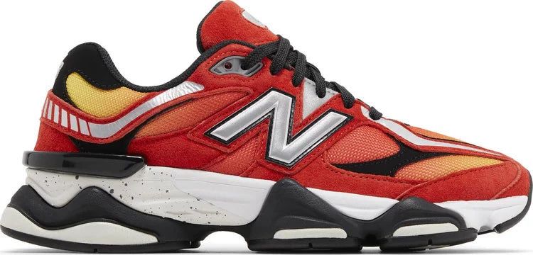 9060 X DTLR ‘Fire Sign’