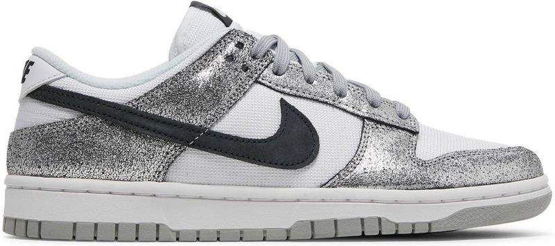 Dunk Low 'Golden Gals'