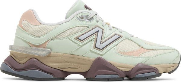 9060 &#39;Clay Ash&#39;