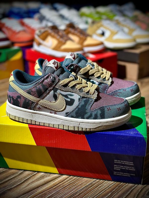 Nike Dunk Low Community Garden
